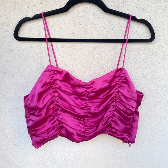 Zara Tops - Brand new zara sexy ruched crop top bought it from New York